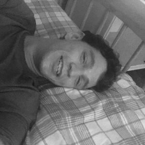 Meet your Posher, Hunter